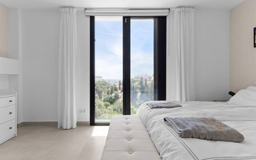 Property slide 18