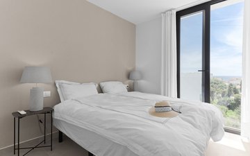 Property slide 21