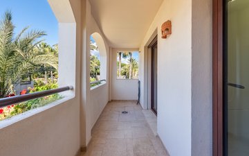 Property slide 17