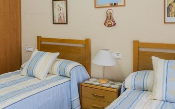 Property slide 19