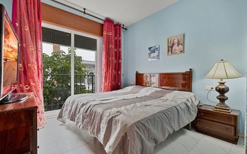 Property slide 18