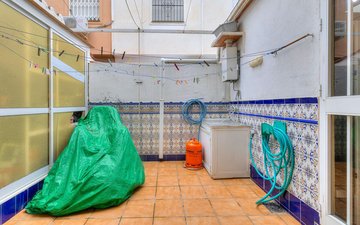 Property slide 30