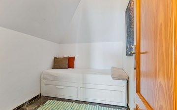 Property slide 21