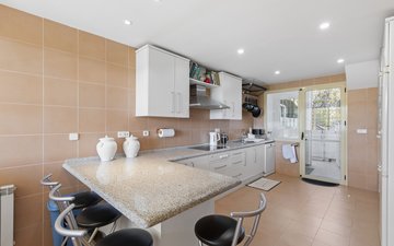 Property slide 15