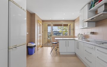 Property slide 16