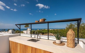 Property slide 67