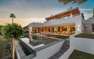 Property slide 70