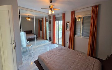 Property slide 22