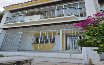 Property slide 29