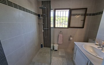 Property slide 25