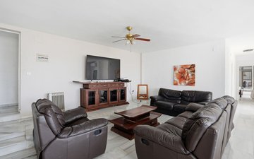 Property slide 29