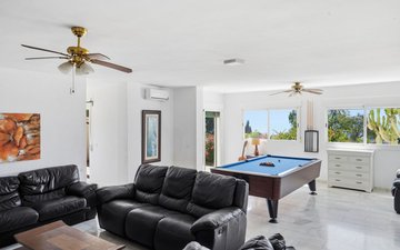 Property slide 30
