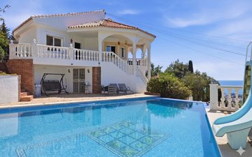 Property slide 42