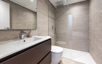 Property slide 18
