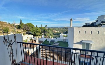 Property slide 22