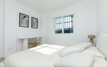 Property slide 16