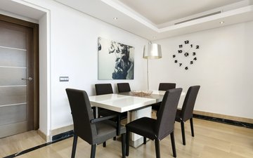 Property slide 10