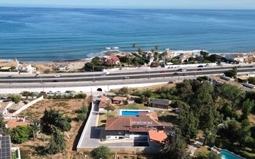 Property slide 102