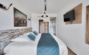 Property slide 33