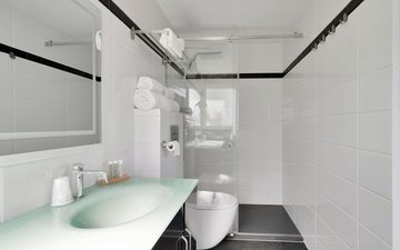 Property slide 67