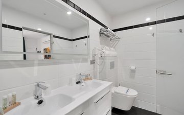 Property slide 73