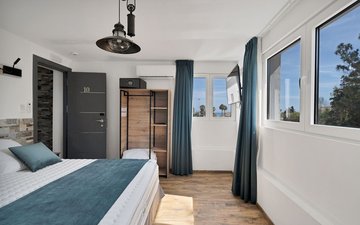 Property slide 90