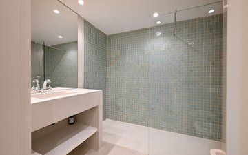 Property slide 21