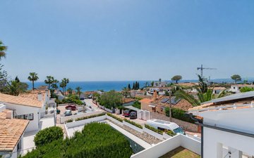 Property slide 36