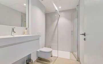 Property slide 20