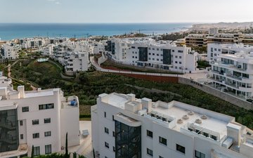 Property slide 32