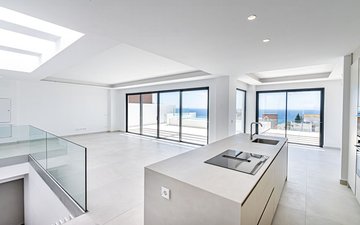 Property slide 10