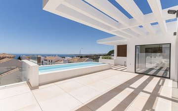 Property slide 17