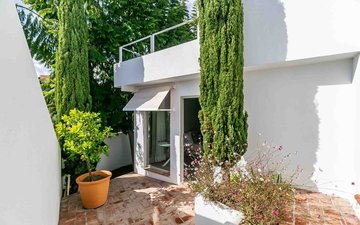 Property slide 27