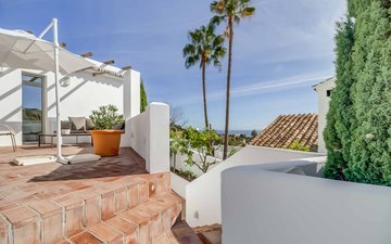 Property slide 87