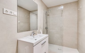 Property slide 10