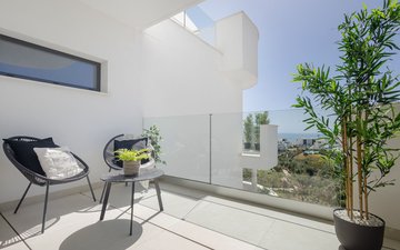 Property slide 19