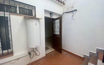 Property slide 38
