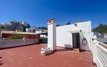 Property slide 64