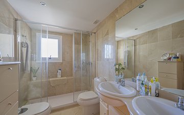 Property slide 14