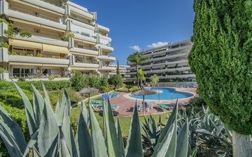 Property slide 19