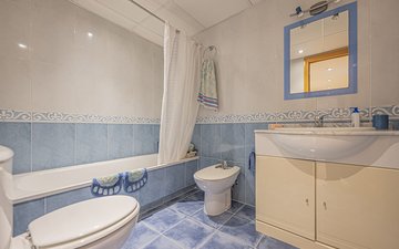 Property slide 22