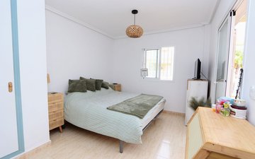 Property slide 25