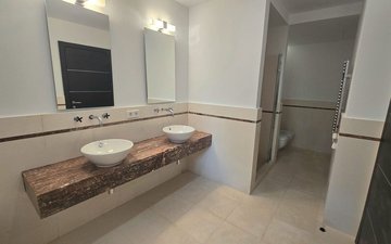 Property slide 18