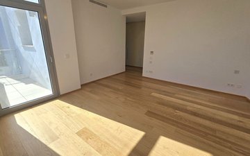 Property slide 20