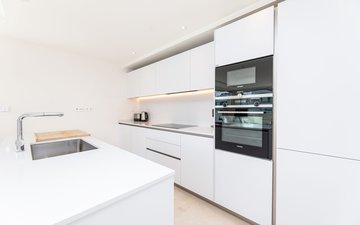 Property slide 14