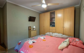 Property slide 17
