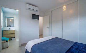 Property slide 11