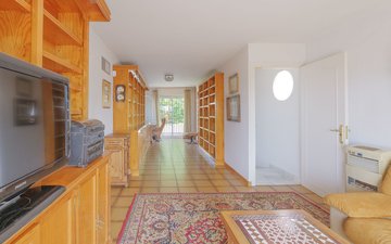 Property slide 21