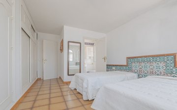 Property slide 24