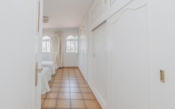 Property slide 33